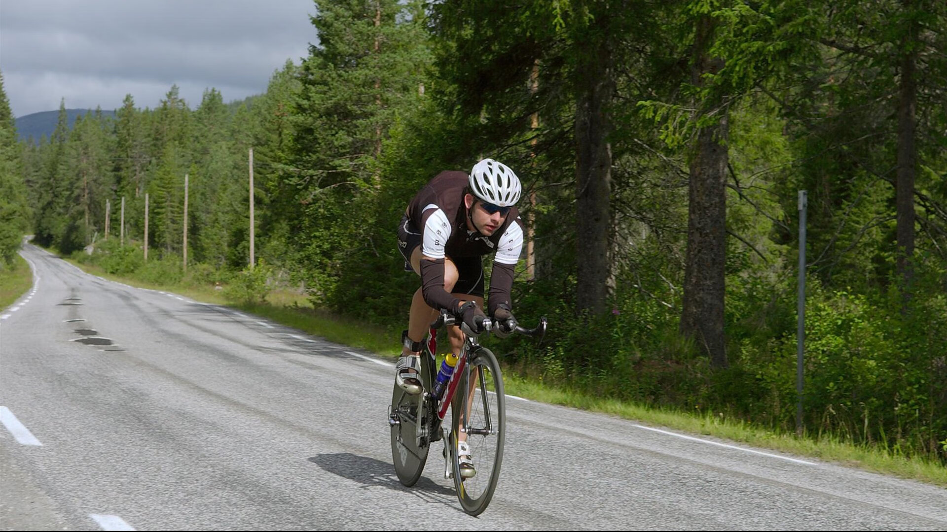 韩国队完胜印尼队，辛杜高光表现点亮赛场